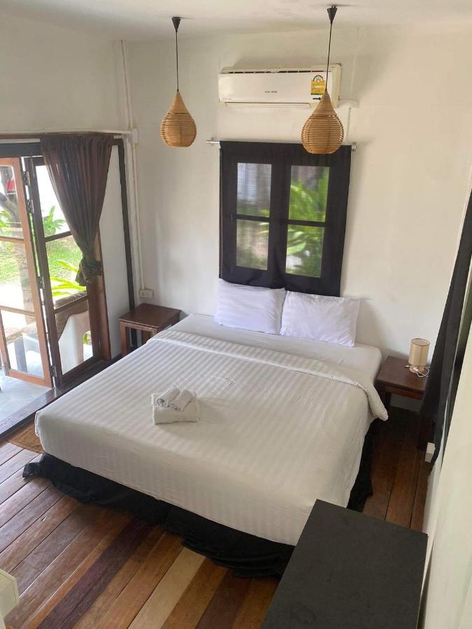 Wild Wood X Hansa Beach Fitness Resort Thongsala Exteriör bild