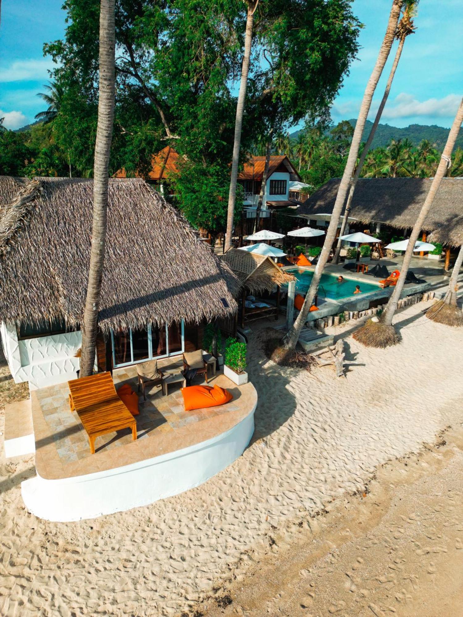Wild Wood X Hansa Beach Fitness Resort Thongsala Exteriör bild